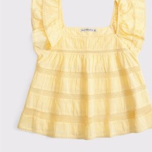 Abercrombie & Fitch Light Yellow Lace Top